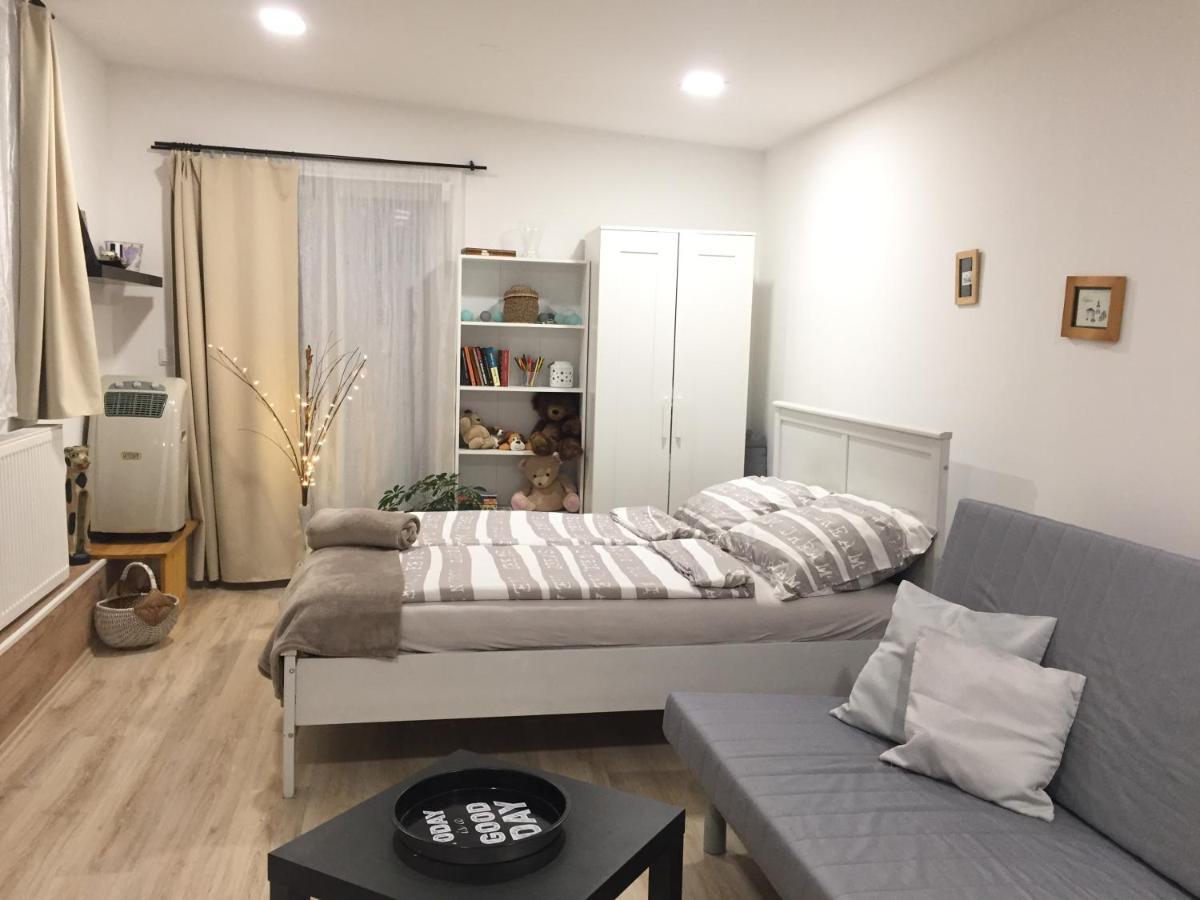 Piknik Studio Fertőrákos Kültér fotó